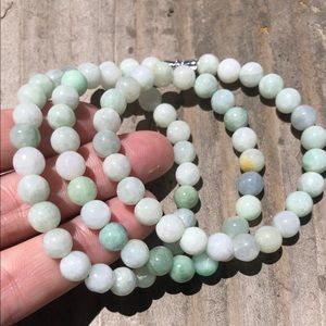 New hand beaded All Natural Jade Necklace 18”